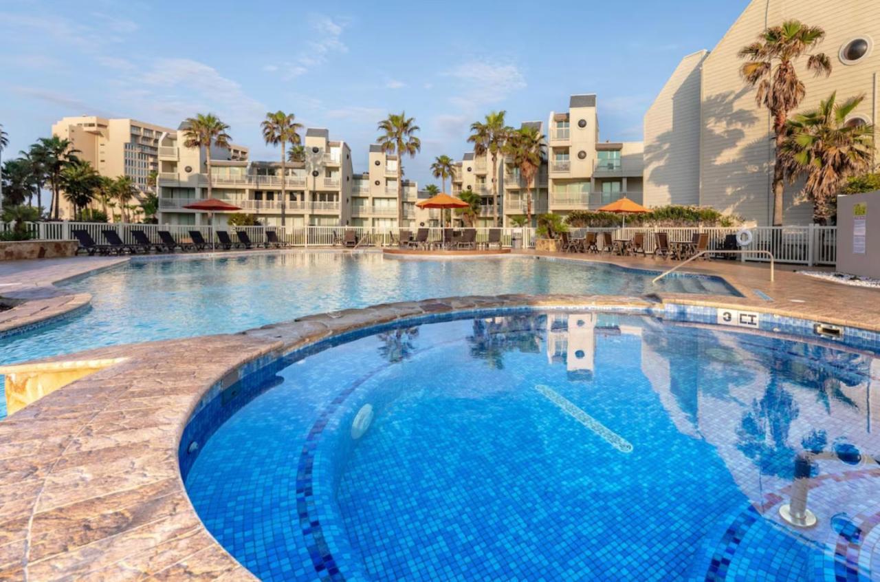 شقة Ocean Breeze Retreat 2Bed 2Bath, Heated Pool! جنوب جزيرة بادري المظهر الخارجي الصورة